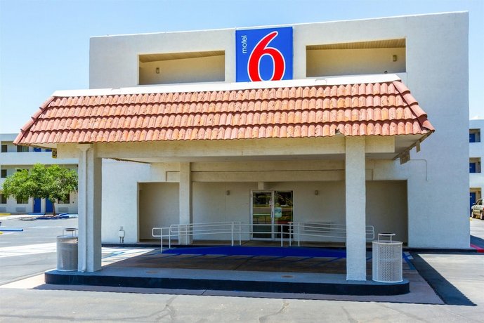 Motel 6 Phoenix Tempe - Priest Drive - Arizona State University