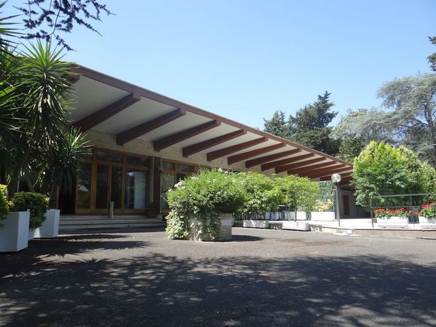 Exterior_View