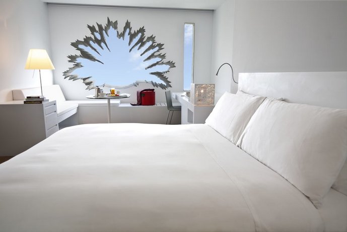 Renaissance Barcelona Fira Hotel - Marriott Lifestyle Hotel 4 Sup