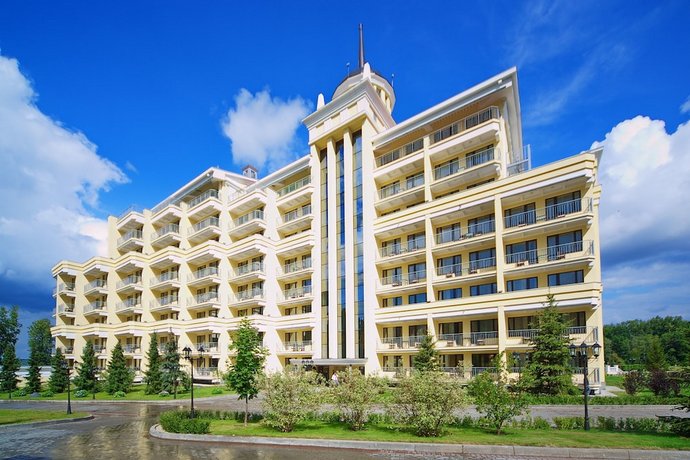 Отель M’Istra’L Hotel & SPA