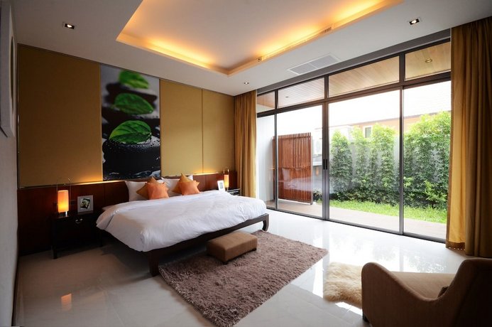 AQUA Villa Rawai