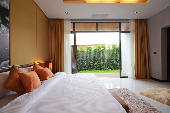 AQUA Villa Rawai