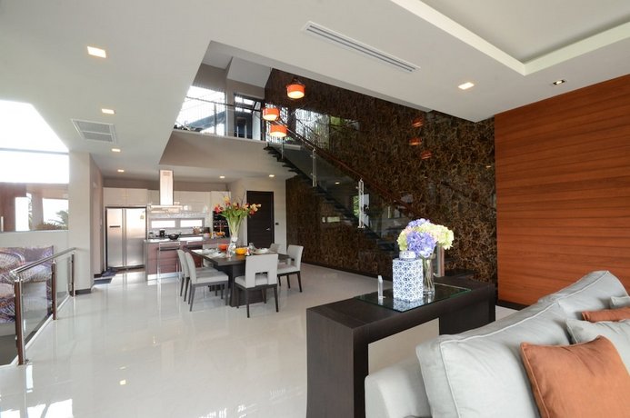 AQUA Villa Rawai