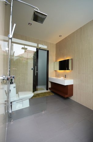 AQUA Villa Rawai