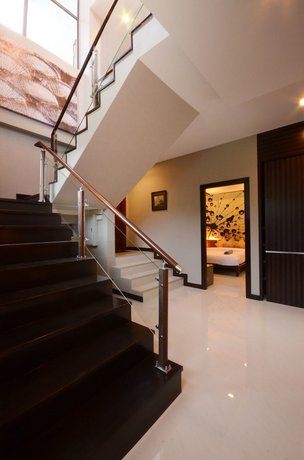 AQUA Villa Rawai