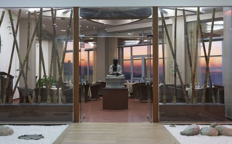 Atrium Platinum Resort & Spa