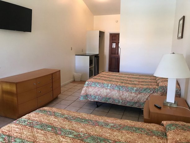 Orange Hill Beach Inn