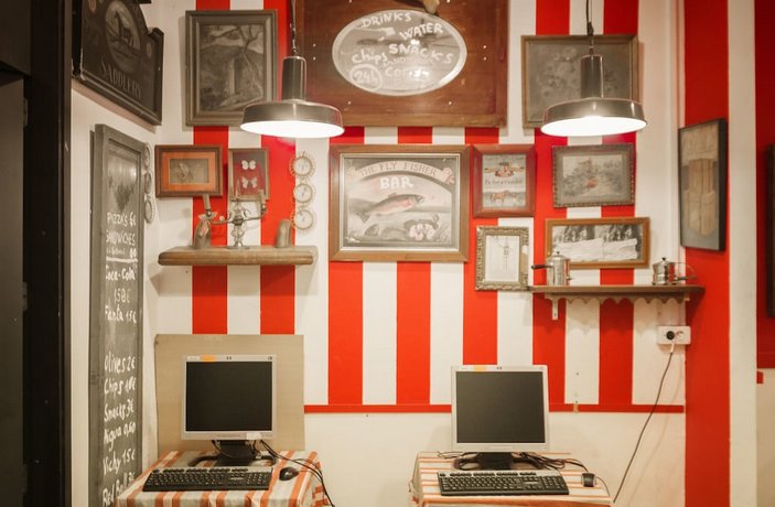 Bar_Restaurant