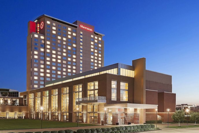 Sheraton Overland Park Hotel at the Convention Center