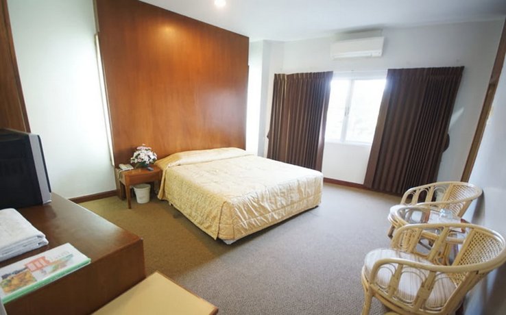 Dhevaraj Hotel