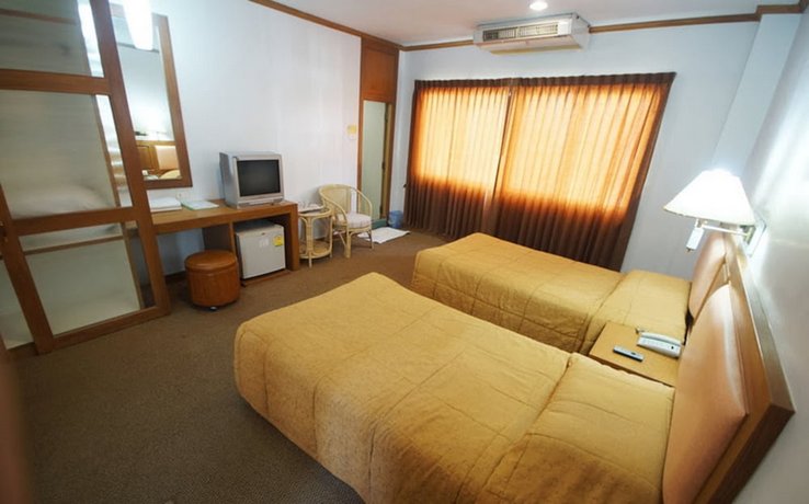 Dhevaraj Hotel
