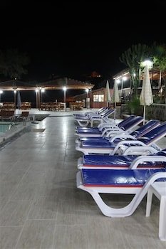 Apollon Hotel Gelemis