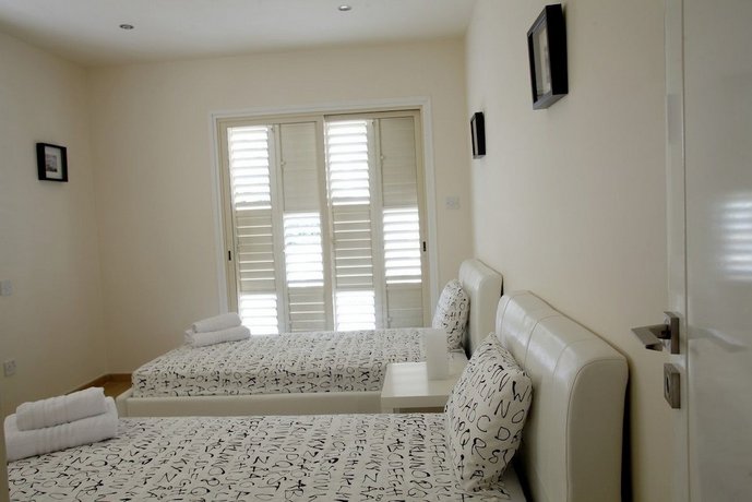 Delfini Villas Protaras