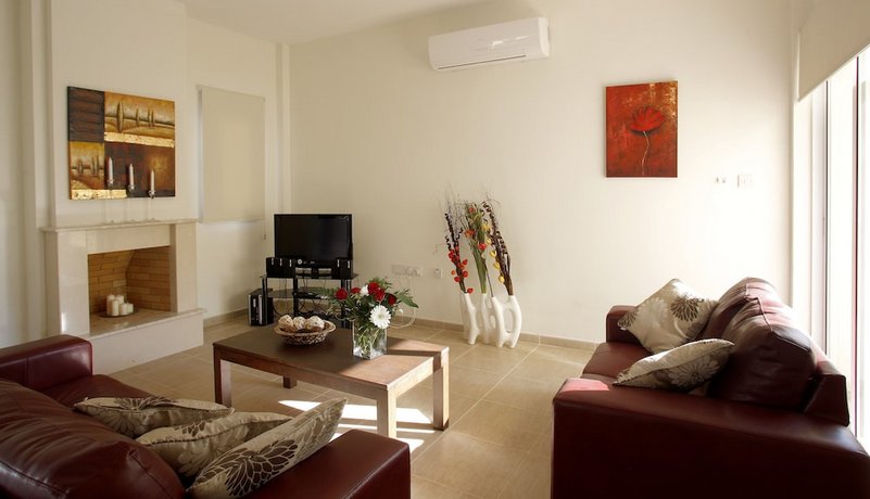 Delfini Villas Protaras