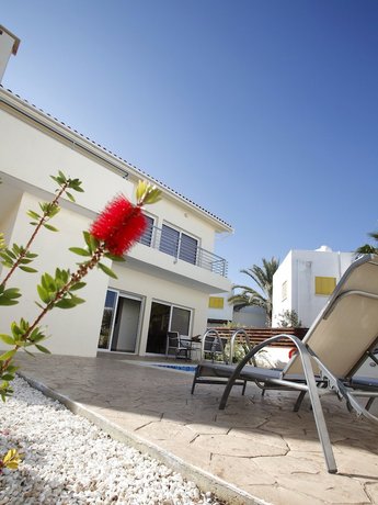 Delfini Villas Protaras