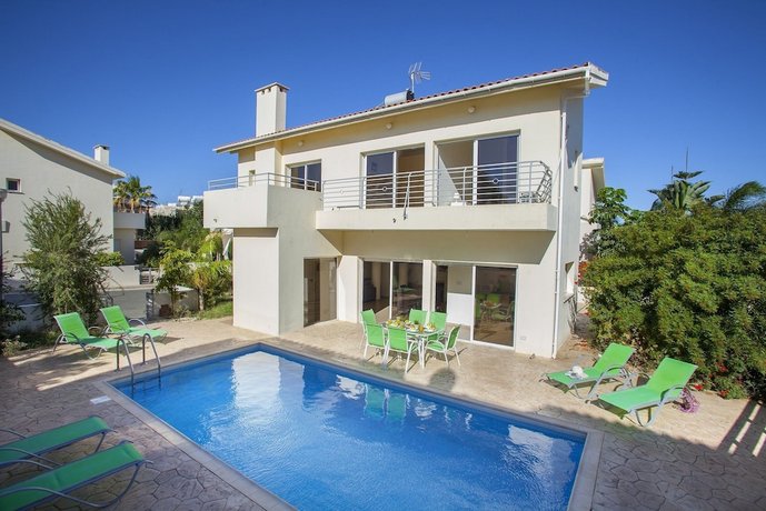 Delfini Villas Protaras
