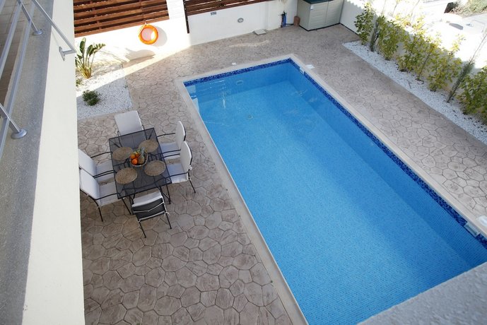 Delfini Villas Protaras