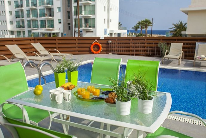 Delfini Villas Protaras