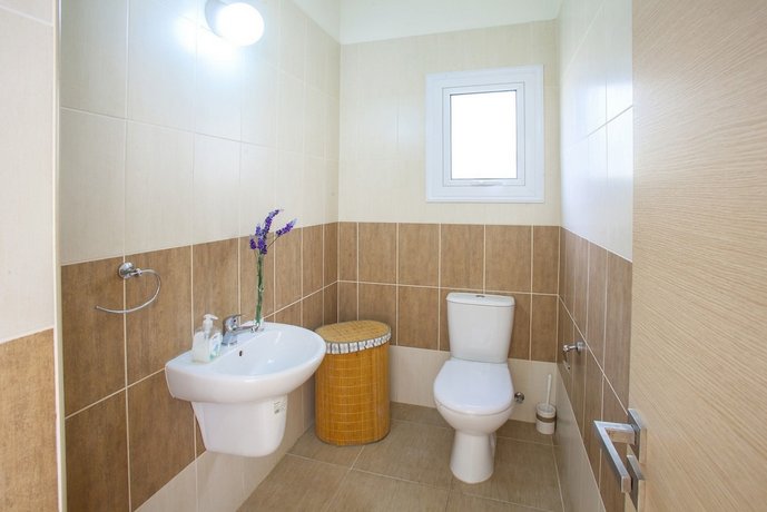 Delfini Villas Protaras