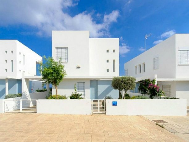 Naxos Villas