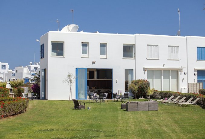 Naxos Villas