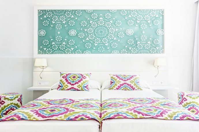 Grupotel Ibiza Beach Resort - Adults Only