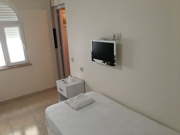 Mimoza Pansiyon Antalya
