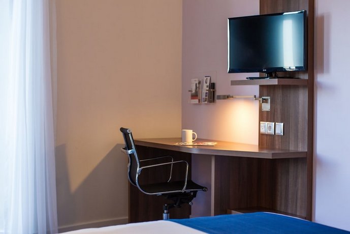 Holiday Inn Express Lisbon Alfragide