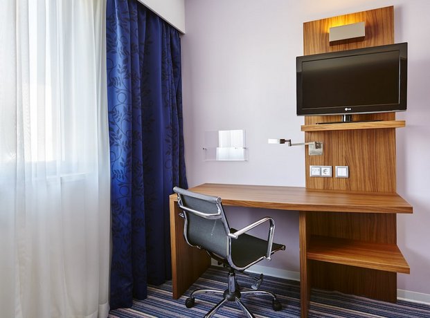 Holiday Inn Express Lisbon Alfragide