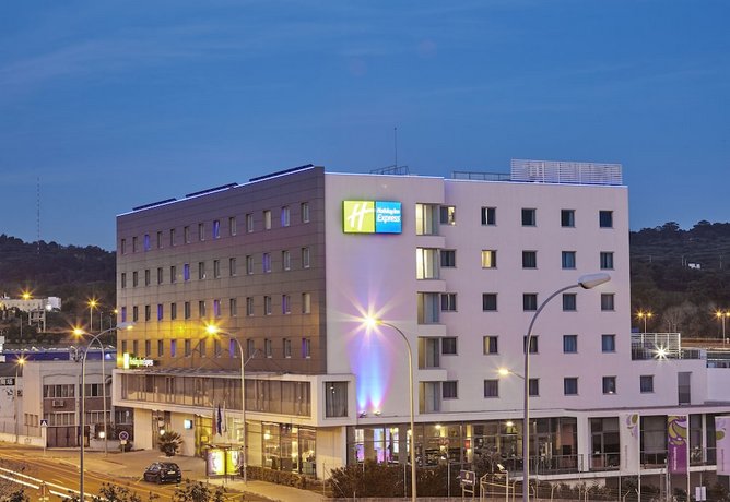 Holiday Inn Express Lisbon Alfragide
