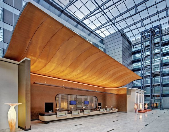 Hilton Frankfurt Airport