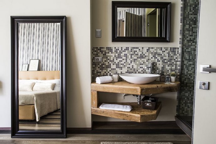 Serendipity Rooms