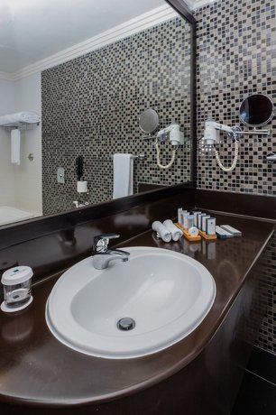 Mangrove Hotel Ras Al Khaimah