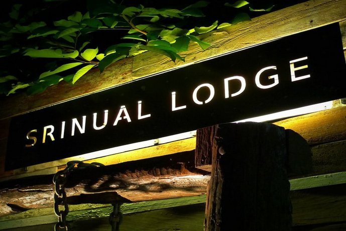 Srinual Lodge