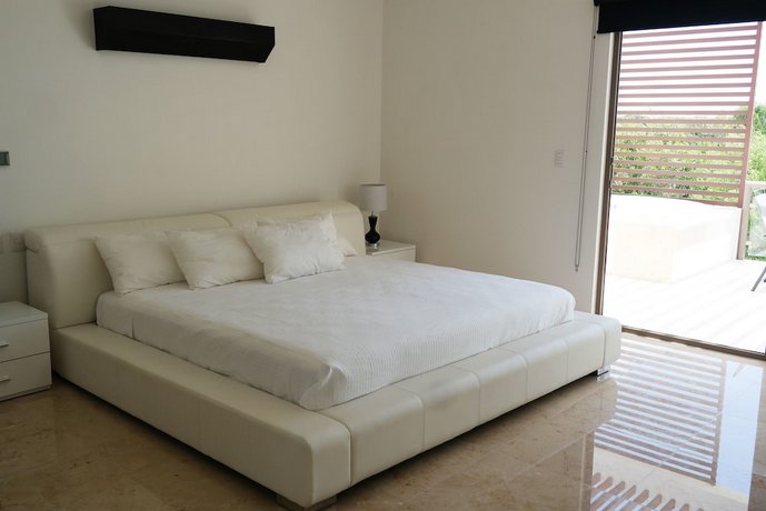 Bahia Principe Vacation Rentals - Quetzal - One-Bedroom Apartments