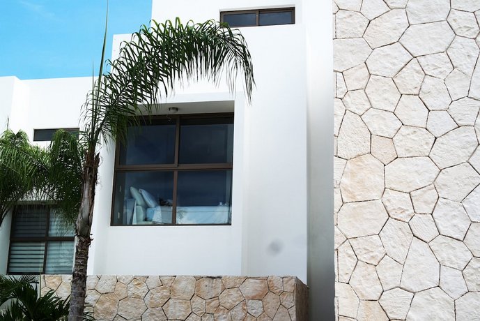Bahia Principe Vacation Rentals - Quetzal - One-Bedroom Apartments