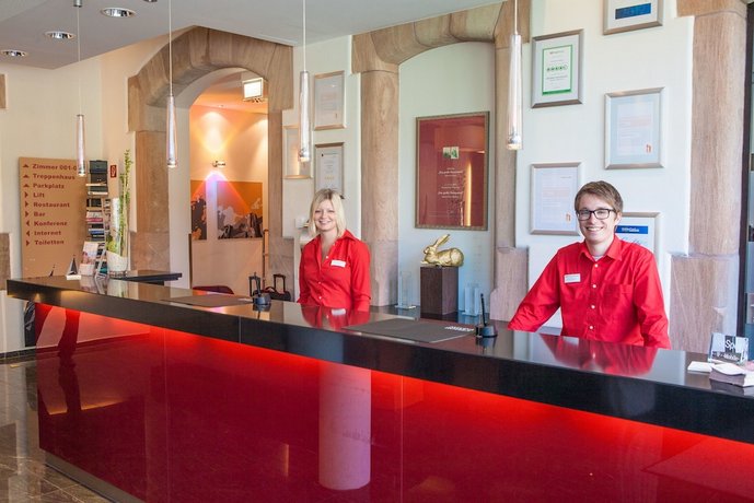Novina Hotel Tillypark