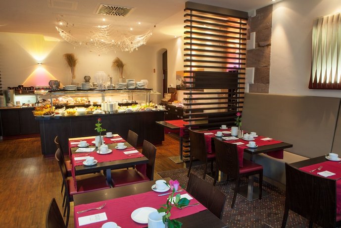 Novina Hotel Tillypark