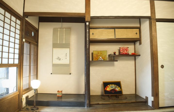 Naokonoza Bettei Umekoji