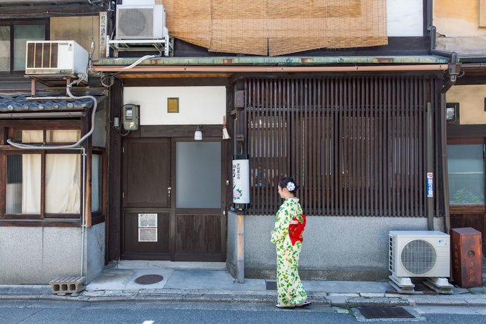 Naokonoza Bettei Fuyacho