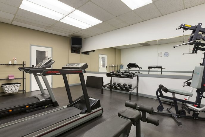 Days Inn by Wyndham Calgary South