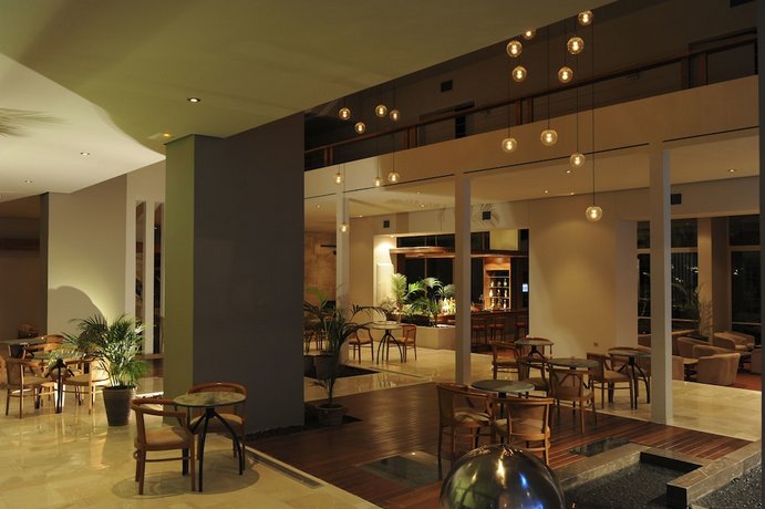 Hotel King Saron