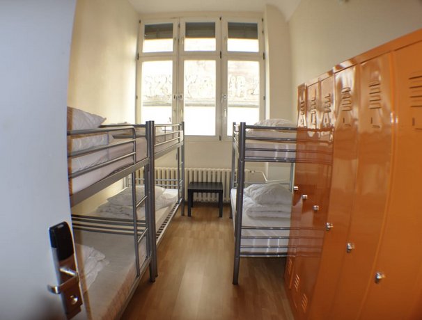 Uncategorised