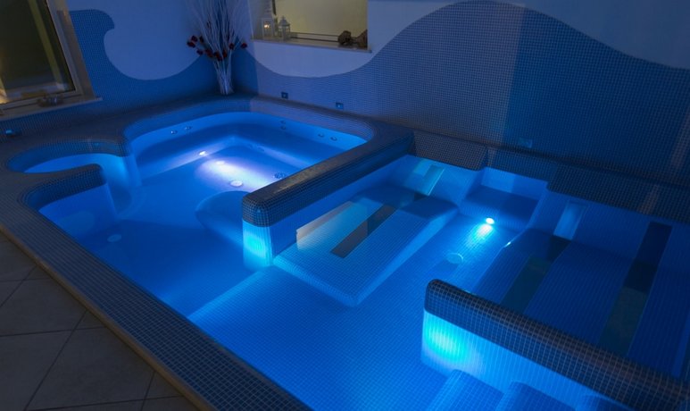 Nero D'Avorio Aparthotel