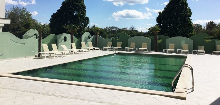 Nero D'Avorio Aparthotel