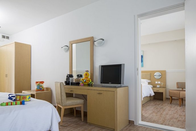 Lagos Mare Hotel