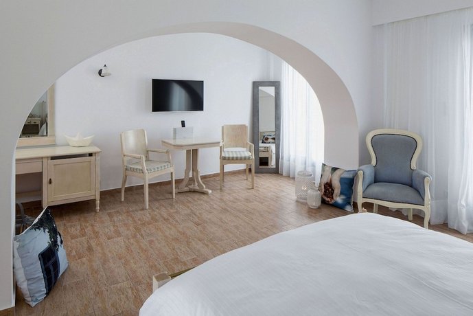 Lagos Mare Hotel
