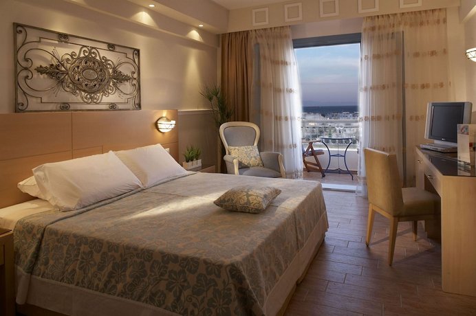 Lagos Mare Hotel