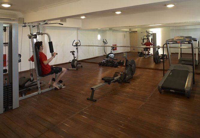 Lagos Mare Hotel