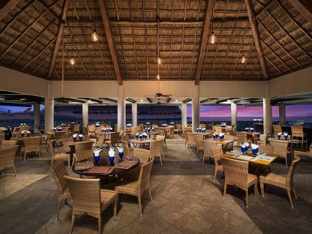 El Cid La Ceiba Beach
